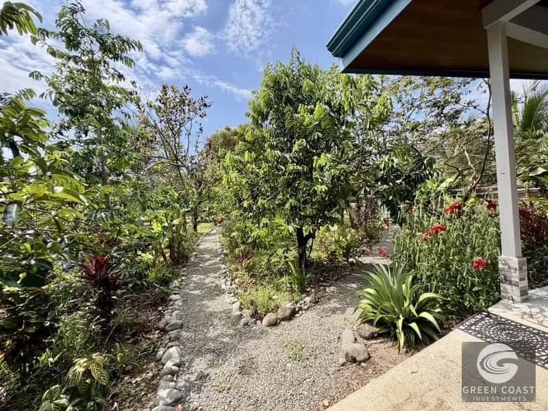 Coastal Income Oasis: 5-Unit Property with Fruit Garden Near Dominical Beaches — view 1, Hatillo, Quepos, Costa Rica