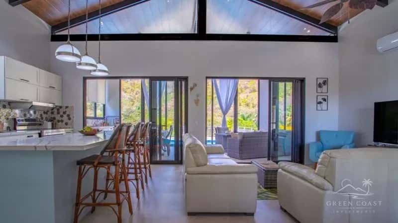 Luxury Estate with 3 Homes, Pool & Pickleball Court on 1.75 Acres in Gated Las Rocas Community — view 12, Guacimo, Atenas, Costa Rica
