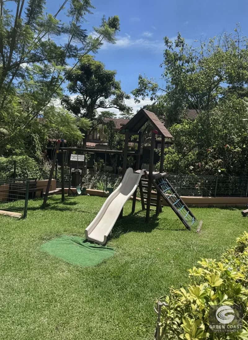 Modern 2-Bed Condo with Pool in Prime San Rafael de Escazú — view 1, San Rafael de Escazú, Barrio Escalante, Costa Rica