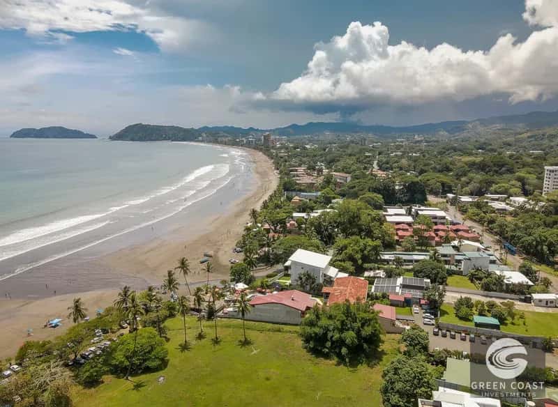 Prime 2-Acre Oceanfront Development Lot in Jaco Beach with Seller Financing — view 2, Jaco beach, Garabito, Costa Rica