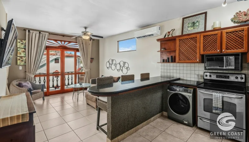 Jaco Beach Oceanfront Penthouse: 3 Beds, Private Rooftop & Panoramic Pacific Views — view 3, Jaco, Costa Rica