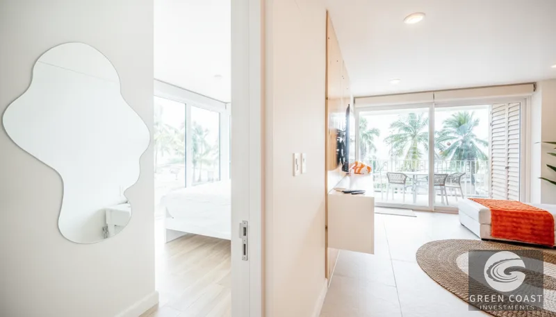 Oceanfront Luxury: Jaco Beach 3-BR Condo with Panoramic Views & Rental Income Potential — view 12, Jaco, Costa Rica