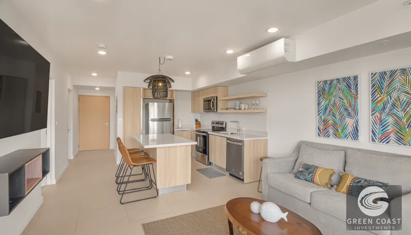 Oceanfront Luxury 1-Bed Condo in Jaco – Turnkey & Fully Furnished with Resort Amenities — view 10, Jaco, Costa Rica