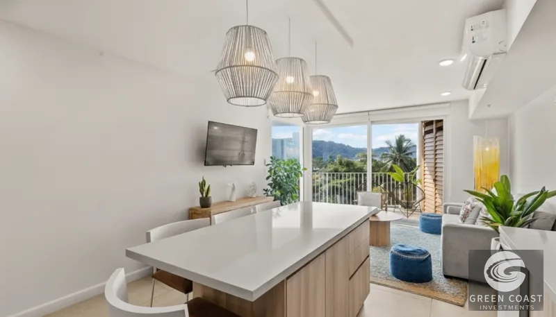 Luxury Oceanfront Condo in Jaco Beach – Panoramic Views & Lock-Off Potential — view 4, Costa Rica, Costa Rica