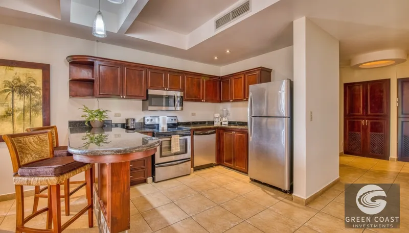 Oceanfront Jaco Condo: 3 Beds, Resort Pool, Beachfront Living - Bahia Encantada H3 — view 4, Costa Rica, Costa Rica