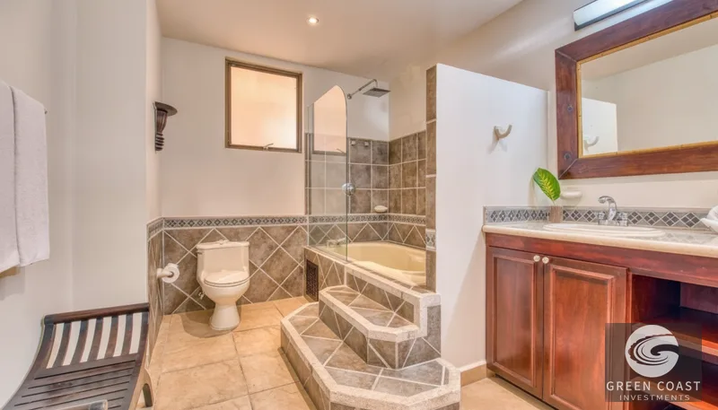 Oceanfront Jaco Condo: 3 Beds, Resort Pool, Beachfront Living - Bahia Encantada H3 — view 7, Costa Rica, Costa Rica