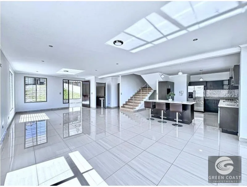 Hilltop Escazu Home with Panoramic Valley & City Views in Gated Community — view 9, Guachipelín, Escazú, Costa Rica