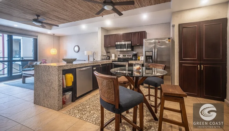 Luxury Oceanfront 3-Bed Condo in Jaco Beach – Panoramic Views & Resort Amenities — view 8, Costa Rica, Costa Rica