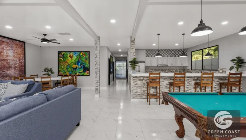 Jaco Beachfront 18-Bed Oasis: Premier Income-Generating Retreat with Pool — view 8, Costa Rica, Costa Rica