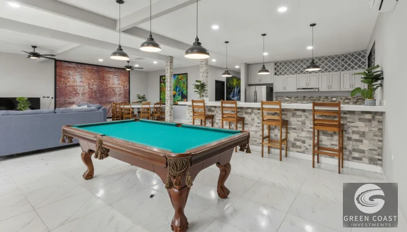 Jaco Beachfront 18-Bed Oasis: Premier Income-Generating Retreat with Pool — view 9, Costa Rica, Costa Rica