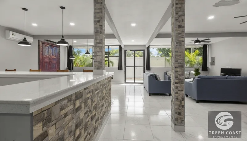 Jaco Beachfront 18-Bed Oasis: Premier Income-Generating Retreat with Pool — view 15, Costa Rica, Costa Rica