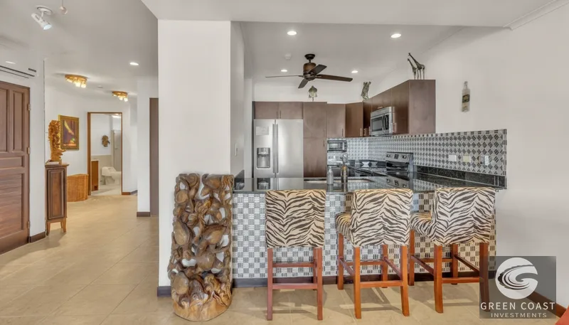 Oceanfront Palms Condo: 3rd Floor, Stunning Views, Beachfront Living in Jaco! — view 8, Costa Rica, Costa Rica