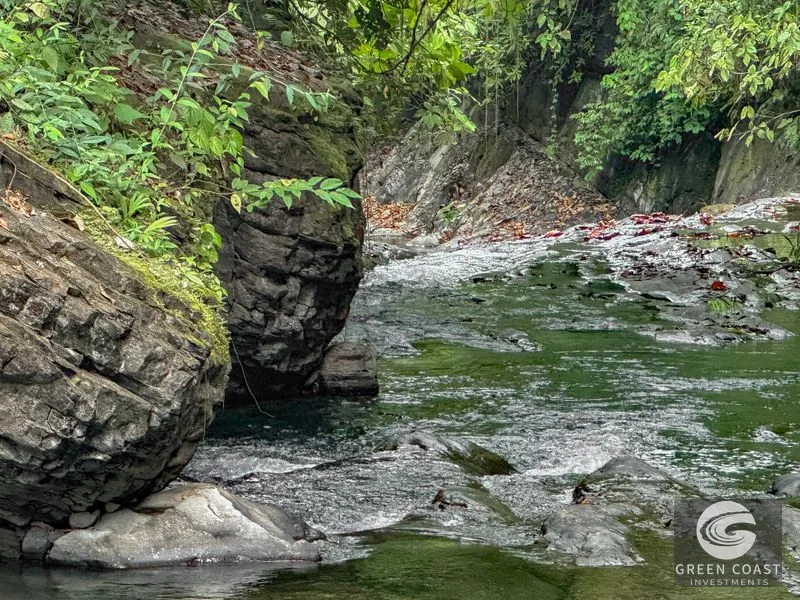 A Huge Rainforest, River & Waterfall Property With TWO Mountain & Jungle-View Luxury Homes on a Massive 4.93 Acre Lot – PLUS an Additional Plantel ready for Dev