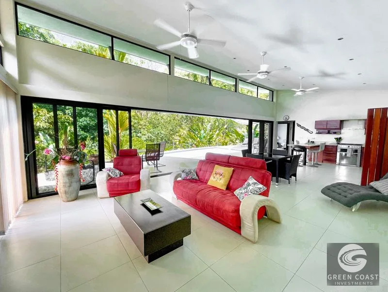 Uvita Ocean View Boutique Hotel: 7 Beds, 2 Pools, Income & Luxury Retreat Near Town — view 15, Uvita, Osa, Costa Rica