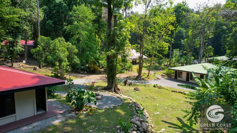 Riverfront Estate with Multiple Homes & Expansion Potential in Ojochal — view 1, Ojochal, Costa Rica