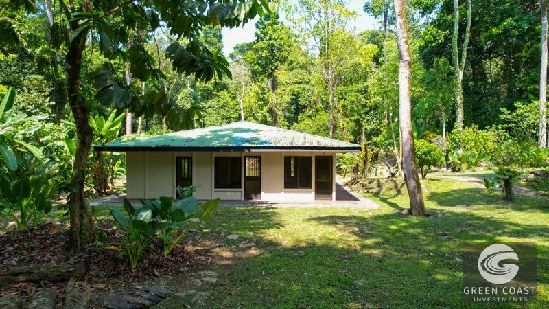 Riverfront Estate with Multiple Homes & Expansion Potential in Ojochal — view 12, Ojochal, Costa Rica
