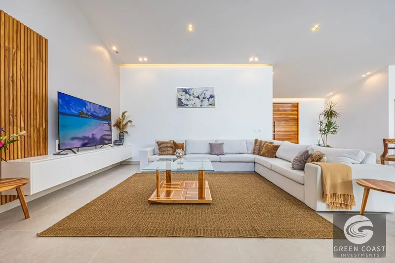 Uvita Ocean-View Luxury: Modern 4-BR Home with Infinity Pool & High Rental Income Potential — view 15, Bahia Ballena, Costa Rica