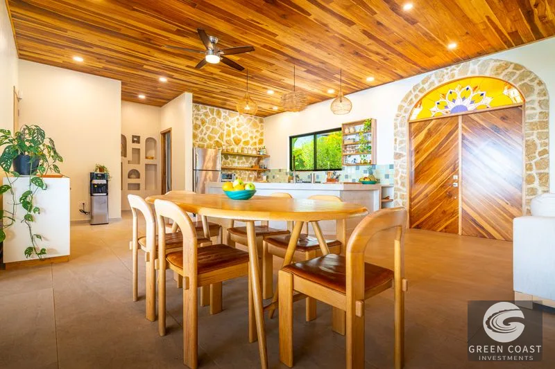 Ojochal Oasis: Modern Tropical Home with Ocean & Mountain Views, Smart Features & Bali-Style Pool — view 13, Ojochal, Costa Rica