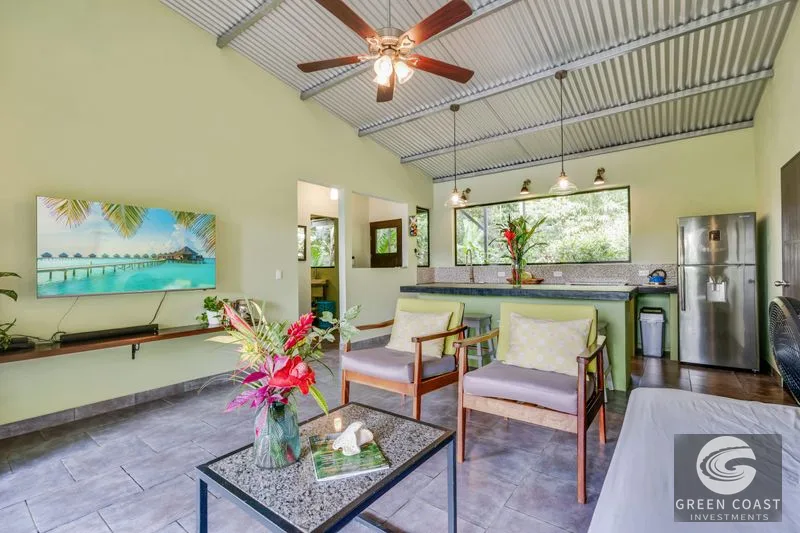 Lagunas Jungle Retreat: 11-Acre Estate with Villas, Trails & Panoramic Mountain Views Near Dominical — view 1, Bahía Ballena, Osa, Costa Rica