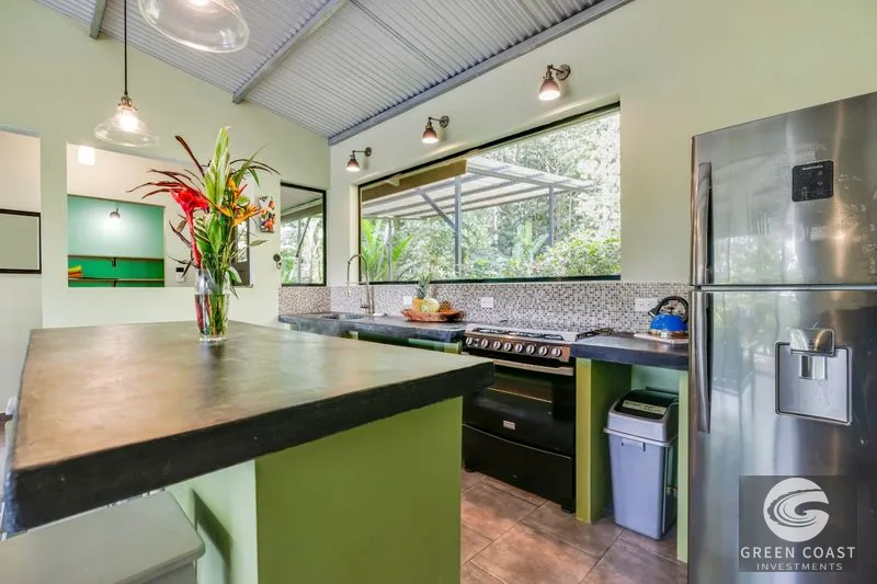 Lagunas Jungle Retreat: 11-Acre Estate with Villas, Trails & Panoramic Mountain Views Near Dominical — view 11, Bahía Ballena, Osa, Costa Rica
