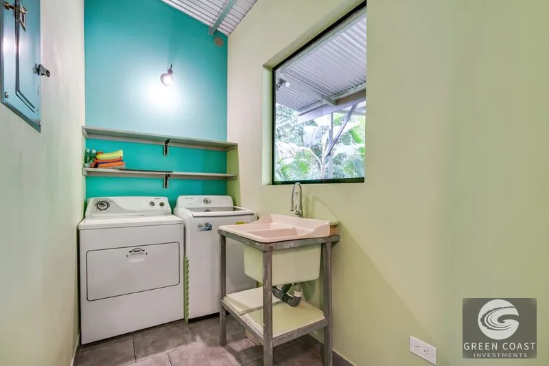 Lagunas Jungle Retreat: 11-Acre Estate with Villas, Trails & Panoramic Mountain Views Near Dominical — view 15, Bahía Ballena, Osa, Costa Rica