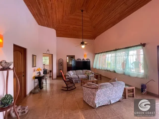 Ocean View Estate: 2-BR Home, Infinity Pool, Guest House & Fruit Orchards on 5.2 Acres — view 14, Platanillo, Platanillo, Costa Rica