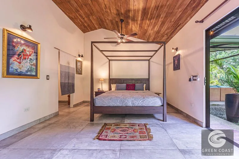 Riverfront Sanctuary: 3BR Ojochal Home on 7 Acres with Private Swimming Holes & Expansion Potential — view 11, Ojochal, Osa, Costa Rica
