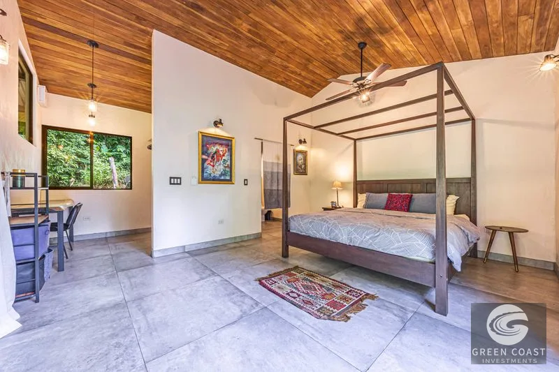Riverfront Sanctuary: 3BR Ojochal Home on 7 Acres with Private Swimming Holes & Expansion Potential — view 12, Ojochal, Osa, Costa Rica