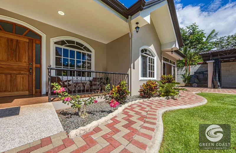 Uvita 5-Bed Home: Walk to Town, Room for Pool & Turnkey Airbnb Potential — view 2, Uvita, Bahia Ballena, Costa Rica