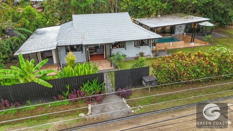 Uvita Oasis: Walk to Whale's Tail & Beach, Modern 3-Bed Home with Pool & Expansion Potential — view 1, Uvita, Uvita, Costa Rica