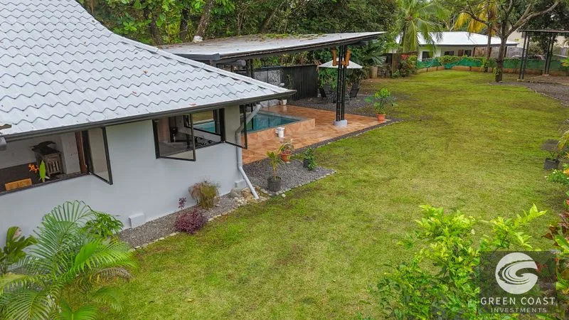 Uvita Oasis: Walk to Whale's Tail & Beach, Modern 3-Bed Home with Pool & Expansion Potential — view 11, Uvita, Uvita, Costa Rica