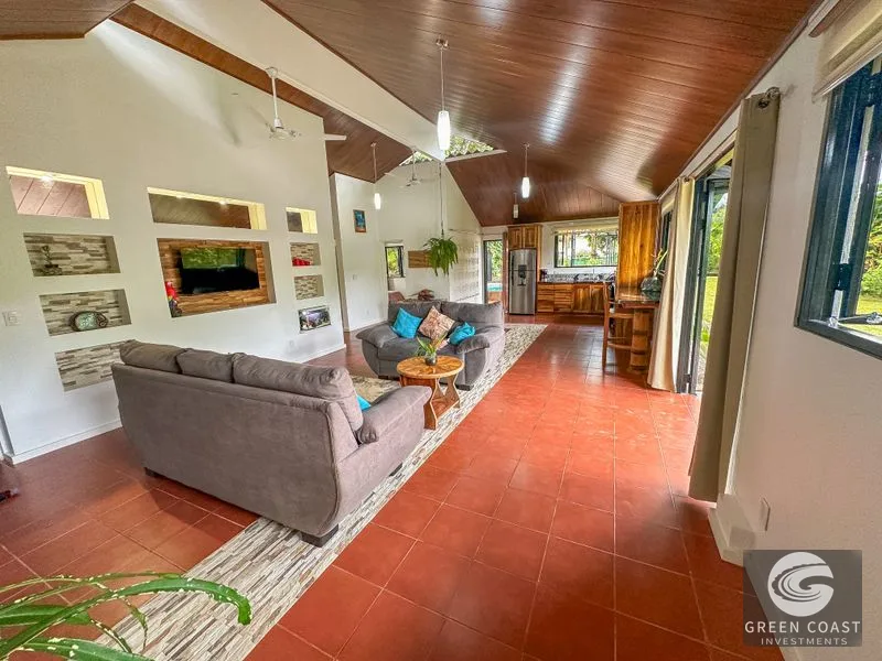 Uvita Oasis: Walk to Whale's Tail & Beach, Modern 3-Bed Home with Pool & Expansion Potential — view 15, Uvita, Uvita, Costa Rica