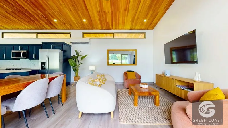 Modern 3BR Ojochal Home: Gated Community, Pool, Furnished & Family-Friendly Near Beaches & Schools — view 10, Ojochal, Costa Rica