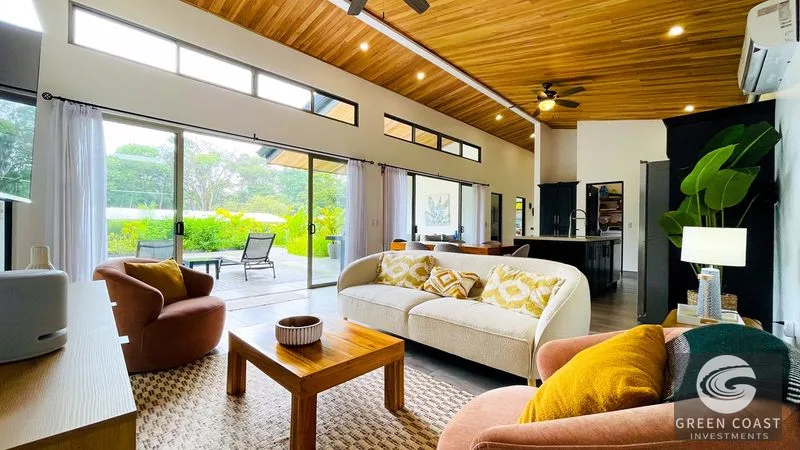 Modern 3BR Ojochal Home: Gated Community, Pool, Furnished & Family-Friendly Near Beaches & Schools — view 11, Ojochal, Costa Rica