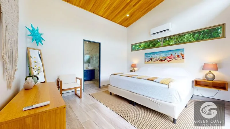 Modern 3BR Ojochal Home: Gated Community, Pool, Furnished & Family-Friendly Near Beaches & Schools — view 12, Ojochal, Costa Rica