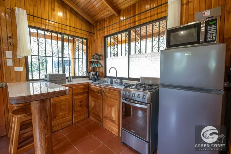 Jungle Cabin Near Playa Hermosa: Proven Airbnb Income & Fully Furnished — view 26, Costa Rica