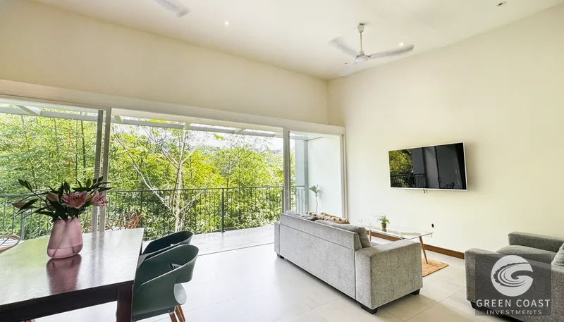 Modern Tropical Retreat in Playa Hermosa: Furnished 2-Bed Townhome with Pool & Jungle Views — view 9, Jacó, Garabito, Costa Rica