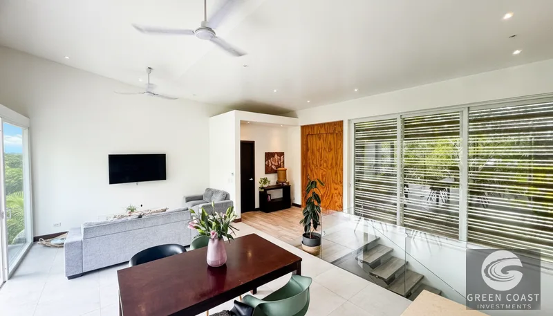 Modern Tropical Retreat in Playa Hermosa: Furnished 2-Bed Townhome with Pool & Jungle Views — view 10, Jacó, Garabito, Costa Rica