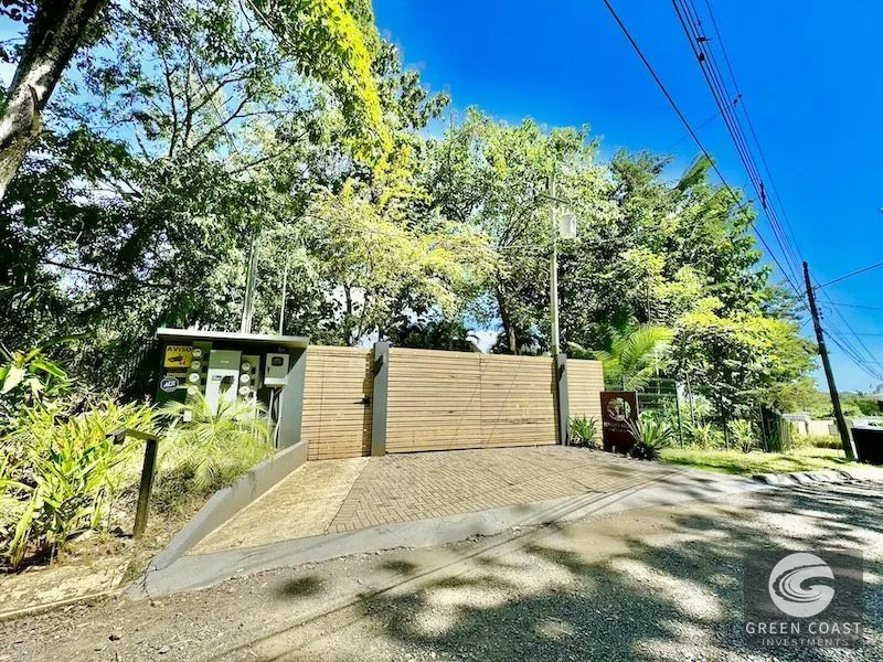 Modern Tropical Retreat in Playa Hermosa: Furnished 2-Bed Townhome with Pool & Jungle Views — view 27, Costa Rica