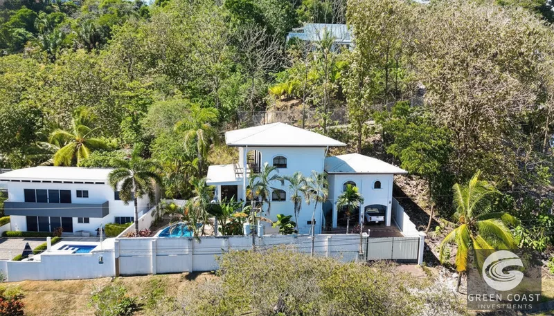 Surfside Villa: Newly Renovated 5-Bed Luxury Retreat Steps from Playa Hermosa Beach — view 6, Jacó, Garabito, Costa Rica