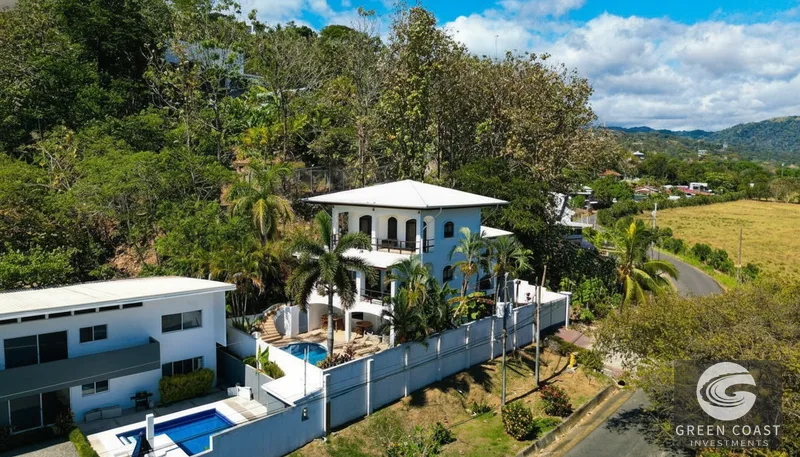 Surfside Villa: Newly Renovated 5-Bed Luxury Retreat Steps from Playa Hermosa Beach — view 7, Jacó, Garabito, Costa Rica