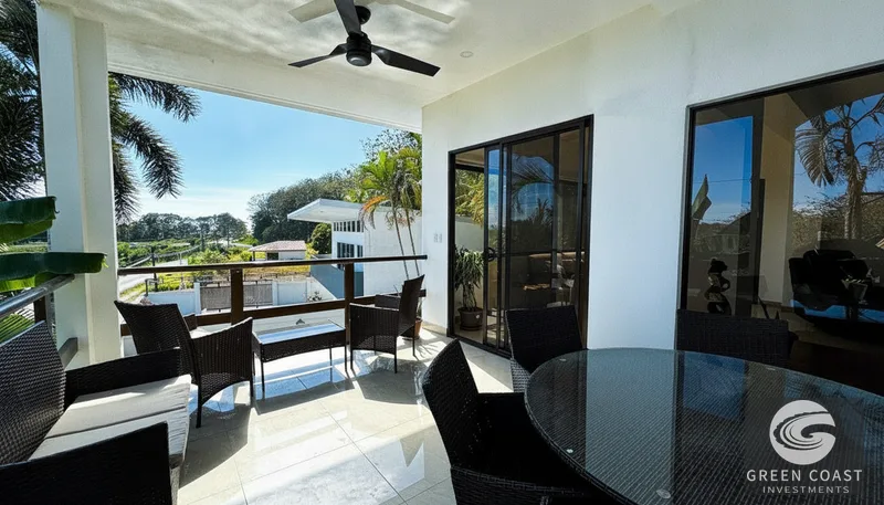 Surfside Villa: Newly Renovated 5-Bed Luxury Retreat Steps from Playa Hermosa Beach — view 14, Jacó, Garabito, Costa Rica
