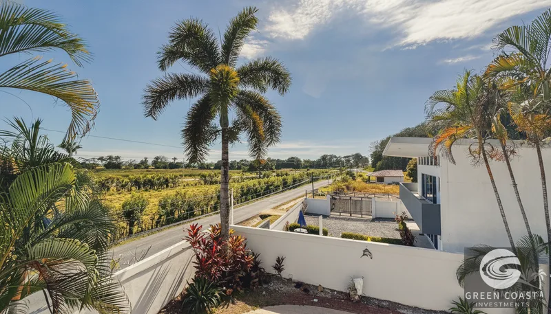 Surfside Villa: Newly Renovated 5-Bed Luxury Retreat Steps from Playa Hermosa Beach — view 15, Jacó, Garabito, Costa Rica