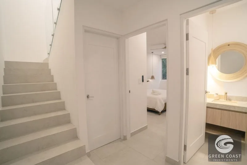 Luxury 3-Master Suite Home in Hermosa Palms with Beach Club Access & Ocean Views — view 20, Costa Rica