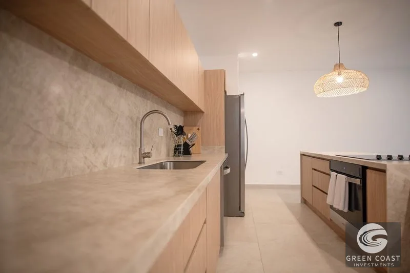 Luxury 3-Master Suite Home in Hermosa Palms with Beach Club Access & Ocean Views — view 21, Costa Rica