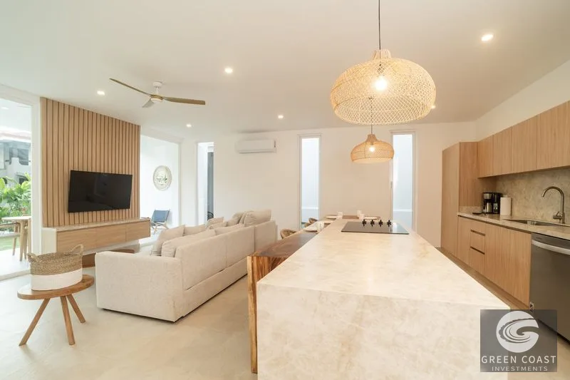 Luxury 3-Master Suite Home in Hermosa Palms with Beach Club Access & Ocean Views — view 24, Costa Rica