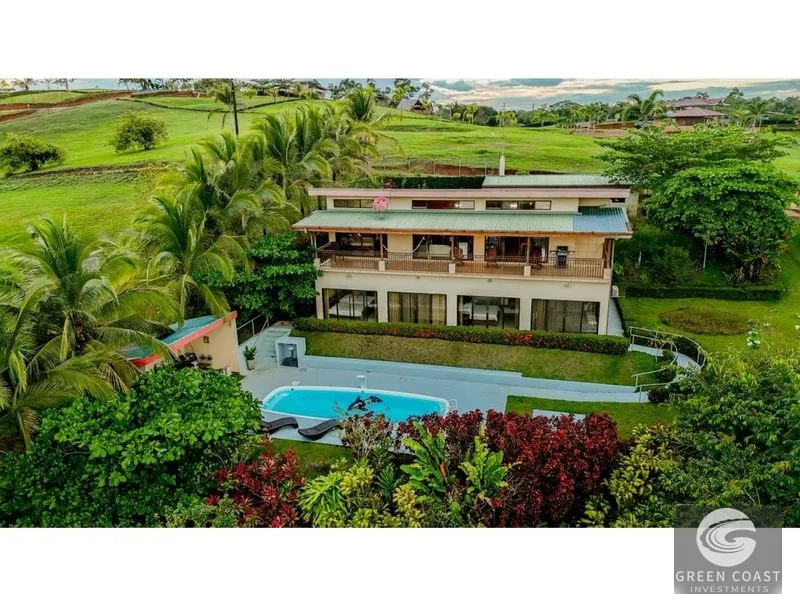 Luxury Lakeside Estate: Private Lake Access, 2 Homes, Pool & Dock in Quintas Lago Wilson — view 1, Boca Arenal, San Carlos, Costa Rica