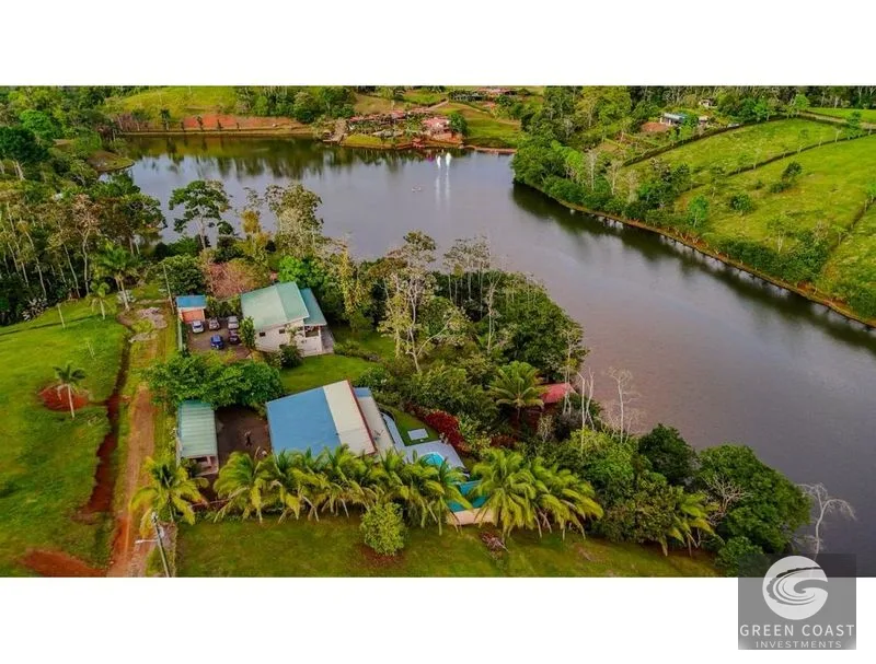 Luxury Lakeside Estate: Private Lake Access, 2 Homes, Pool & Dock in Quintas Lago Wilson — view 7, Boca Arenal, San Carlos, Costa Rica