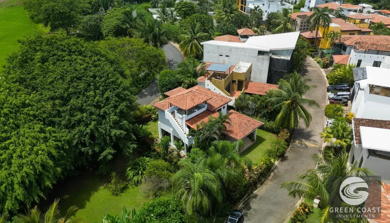 Beachfront Luxury in Hermosa Palms: 3-Bed Home with Ocean View Terrace — view 6, Jacó, Garabito, Costa Rica