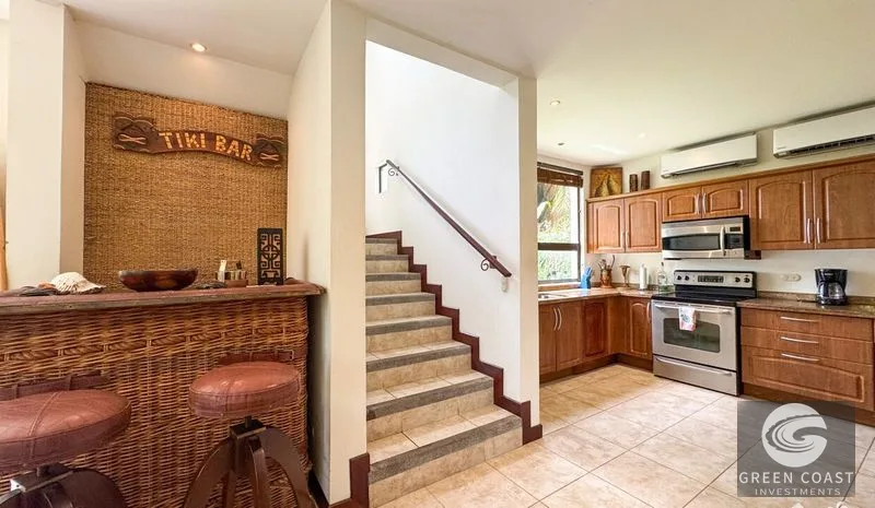 Beachfront Luxury in Hermosa Palms: 3-Bed Home with Ocean View Terrace — view 15, Jacó, Garabito, Costa Rica